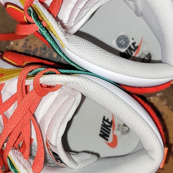 Nike Dunk Hi Retro University. Men's size 13. W/ original box. - Picture 13 of 16